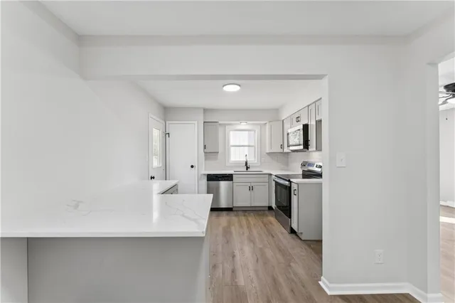 $344,999 | 14204 West 63rd Street, Shawnee, KS 66216