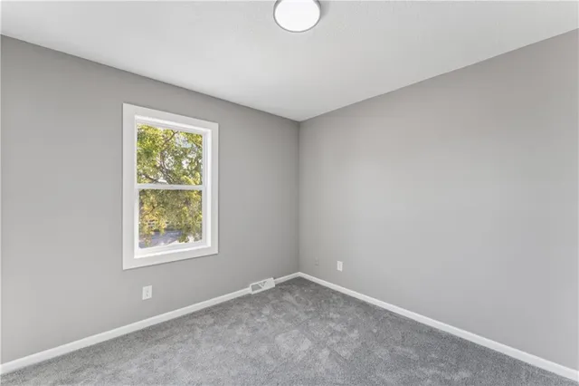 $344,999 | 14204 West 63rd Street, Shawnee, KS 66216