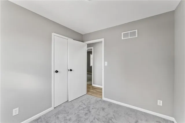 $344,999 | 14204 West 63rd Street, Shawnee, KS 66216