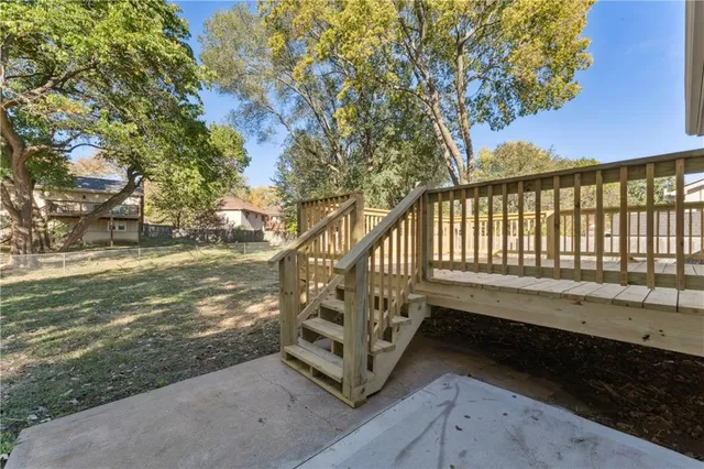 $344,999 | 14204 West 63rd Street, Shawnee, KS 66216