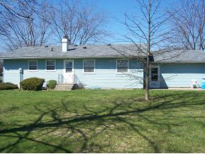 1507 Arrowhead Drive Rochester, IN 46975 - Photo 2 of 18 Gallery Image 2