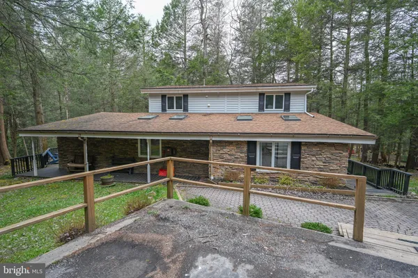 $1,149,800 | 285 Lake Shore Drive, Oakland, MD 21550