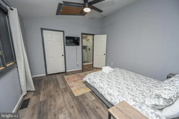 $1,149,800 | 285 Lake Shore Drive, Oakland, MD 21550