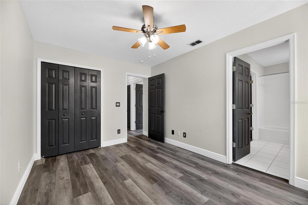 16003 Ridley Place Tampa, FL 33647 - Photo 15 of 83