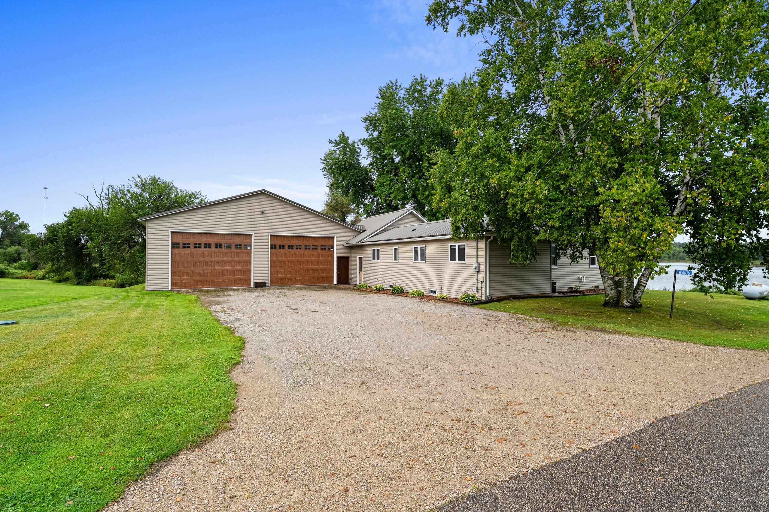 W4105 Lake Road Bonduel, WI 54107 - Photo 31 of 54 Gallery Image 31