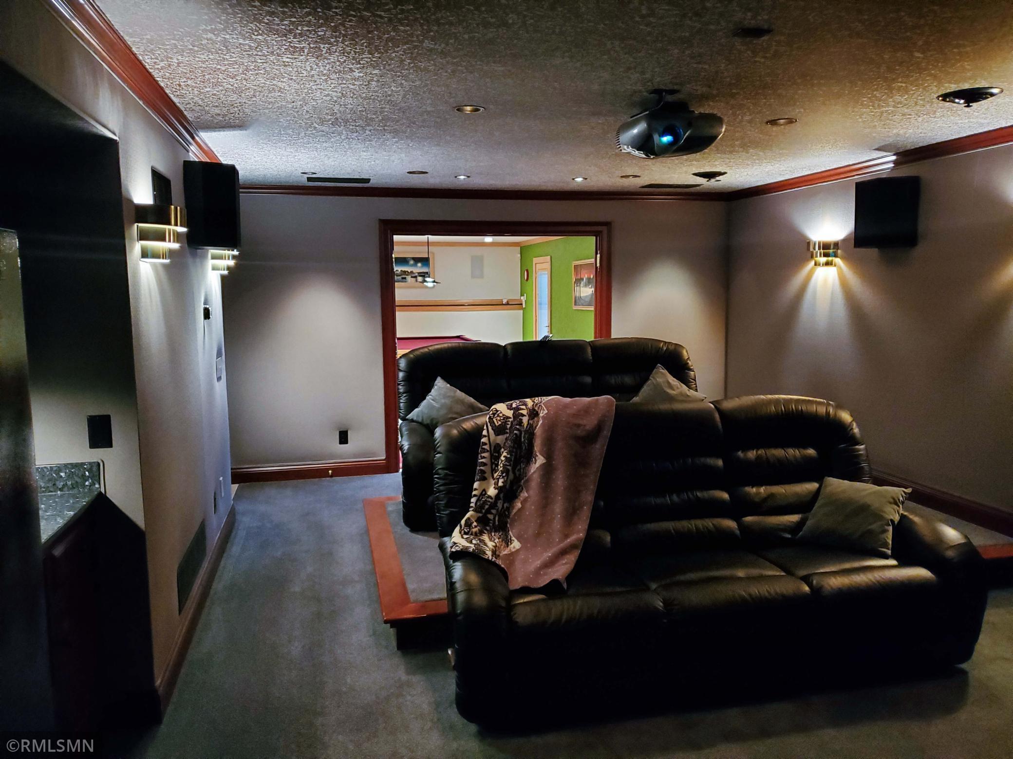 2181 Lake Lucy Road Chanhassen, MN 55317 - Photo 3 of 29