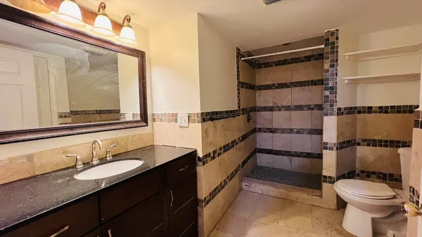 $7,000 | 206 Winchester Street, Unit 206, Brookline, MA 02446