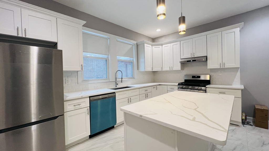 206 Winchester Street, Unit 206 Brookline, MA 02446 - Photo 2 of 14