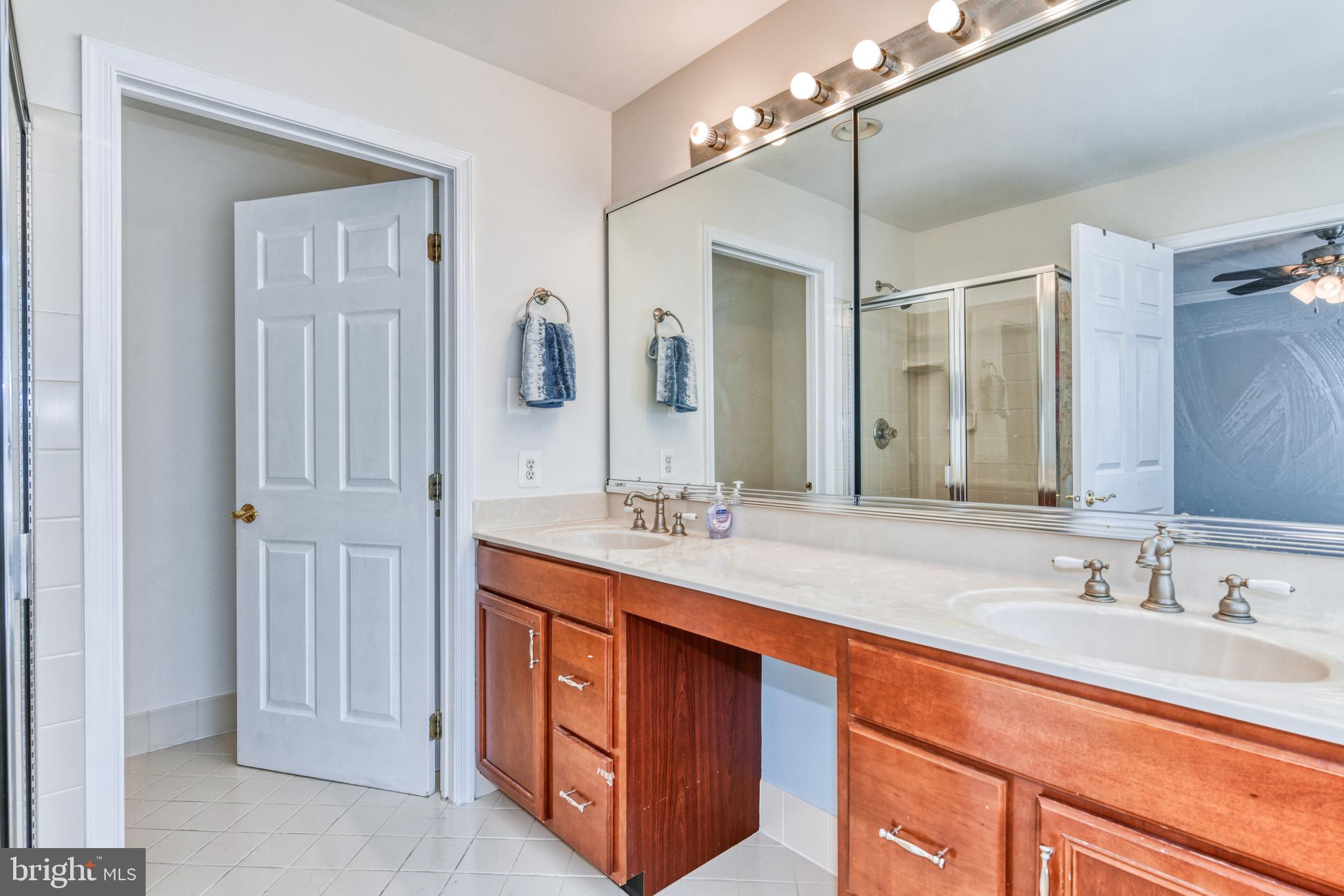 51 Eagle Road Phoenixville, PA 19460 - Photo 29 of 56 Primary Bathroom