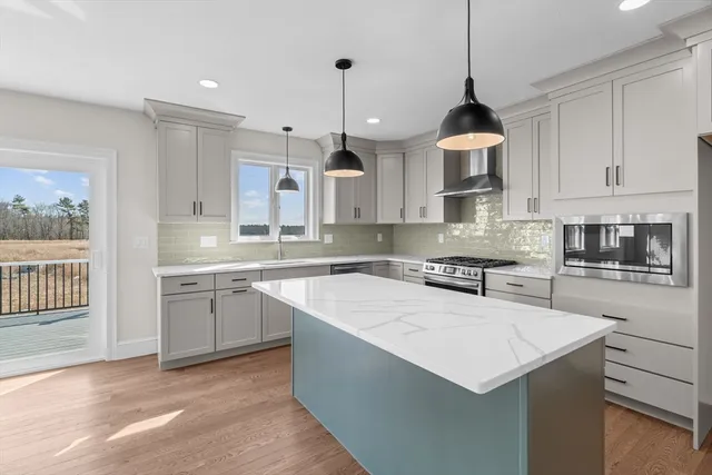 $835,000 | 32 Titicut Street, Unit LOT 48, Bridgewater, MA 02324