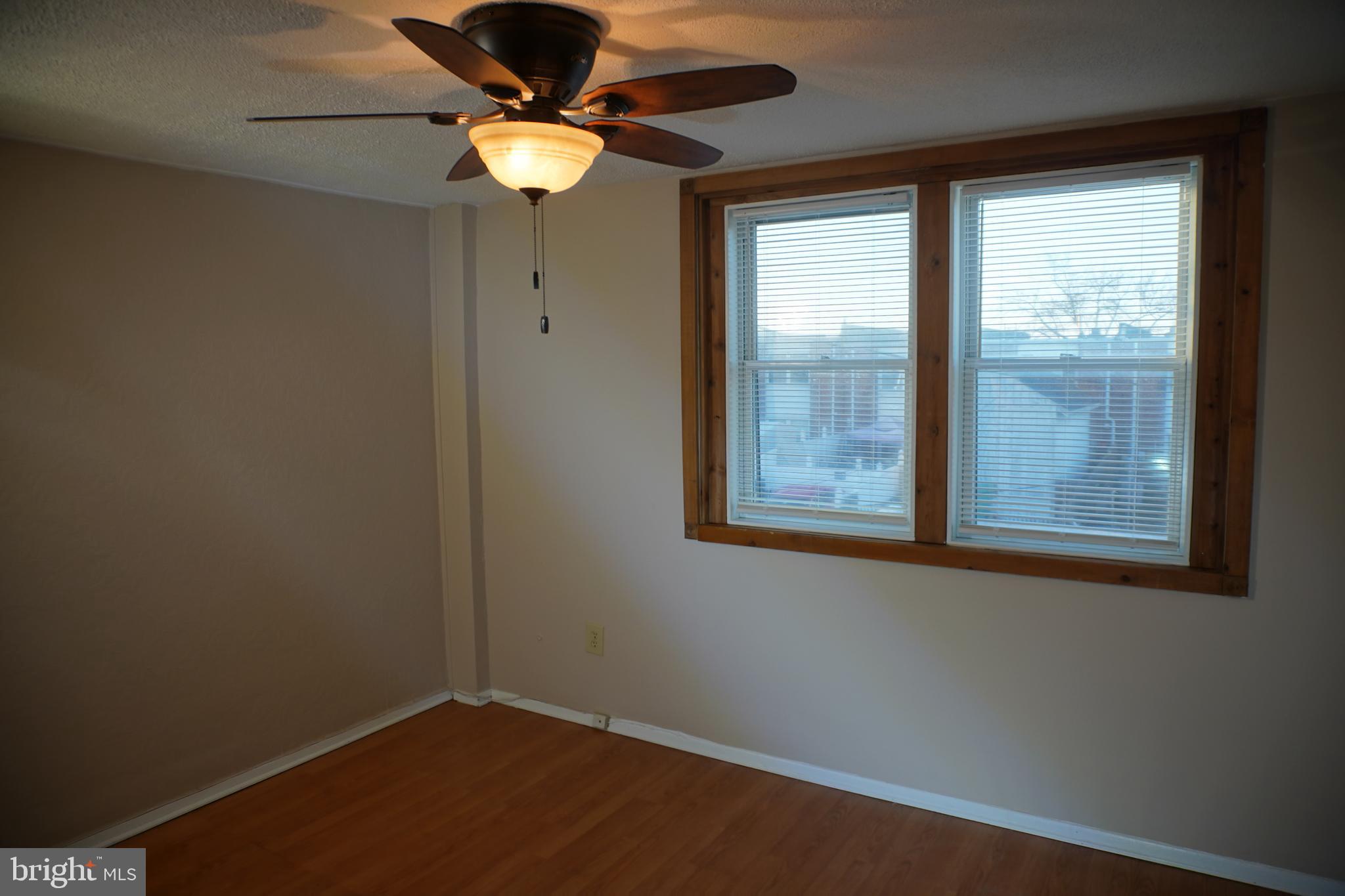 7956 Eastdale Road Baltimore, MD 21224 - Photo 23 of 34