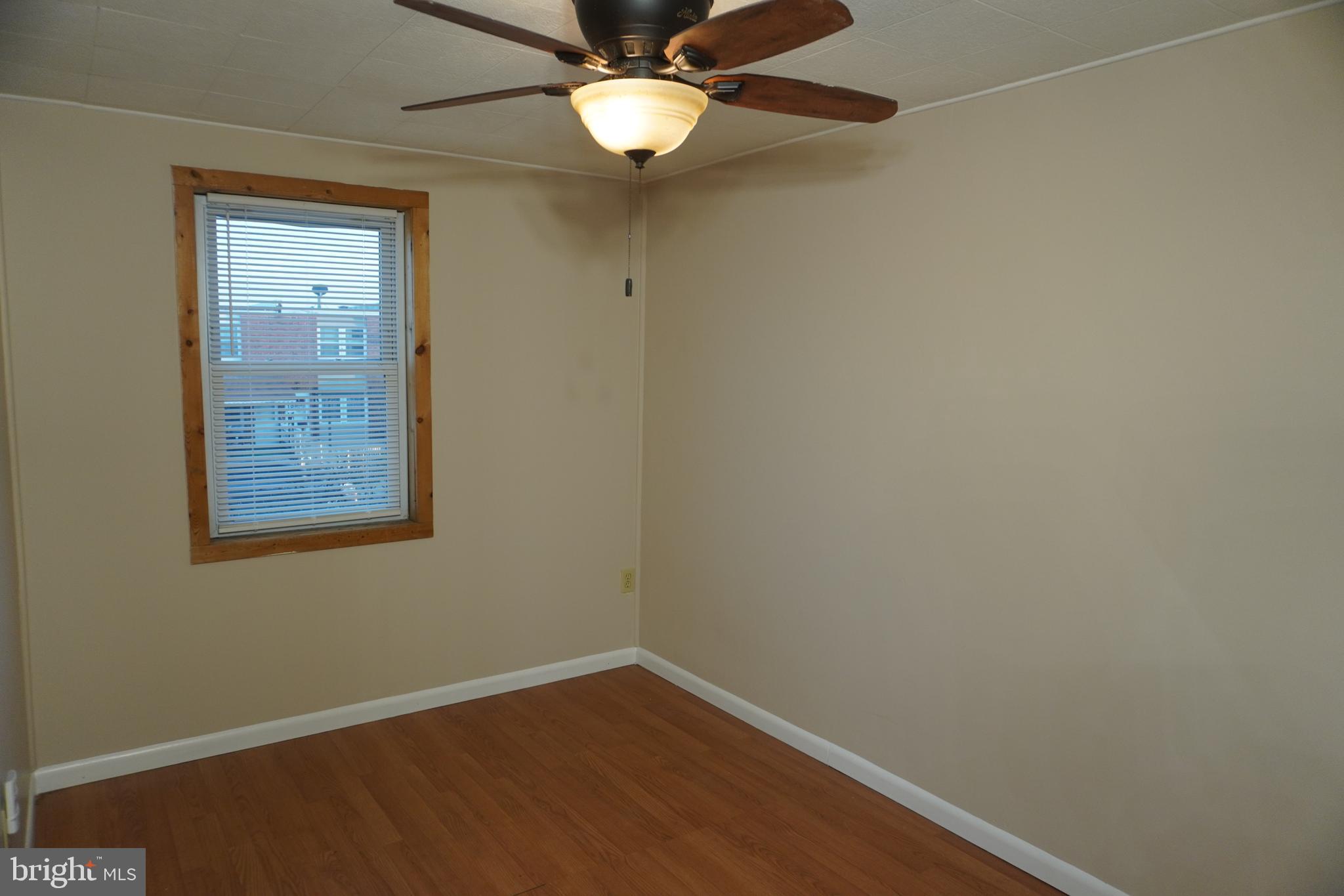 7956 Eastdale Road Baltimore, MD 21224 - Photo 31 of 34