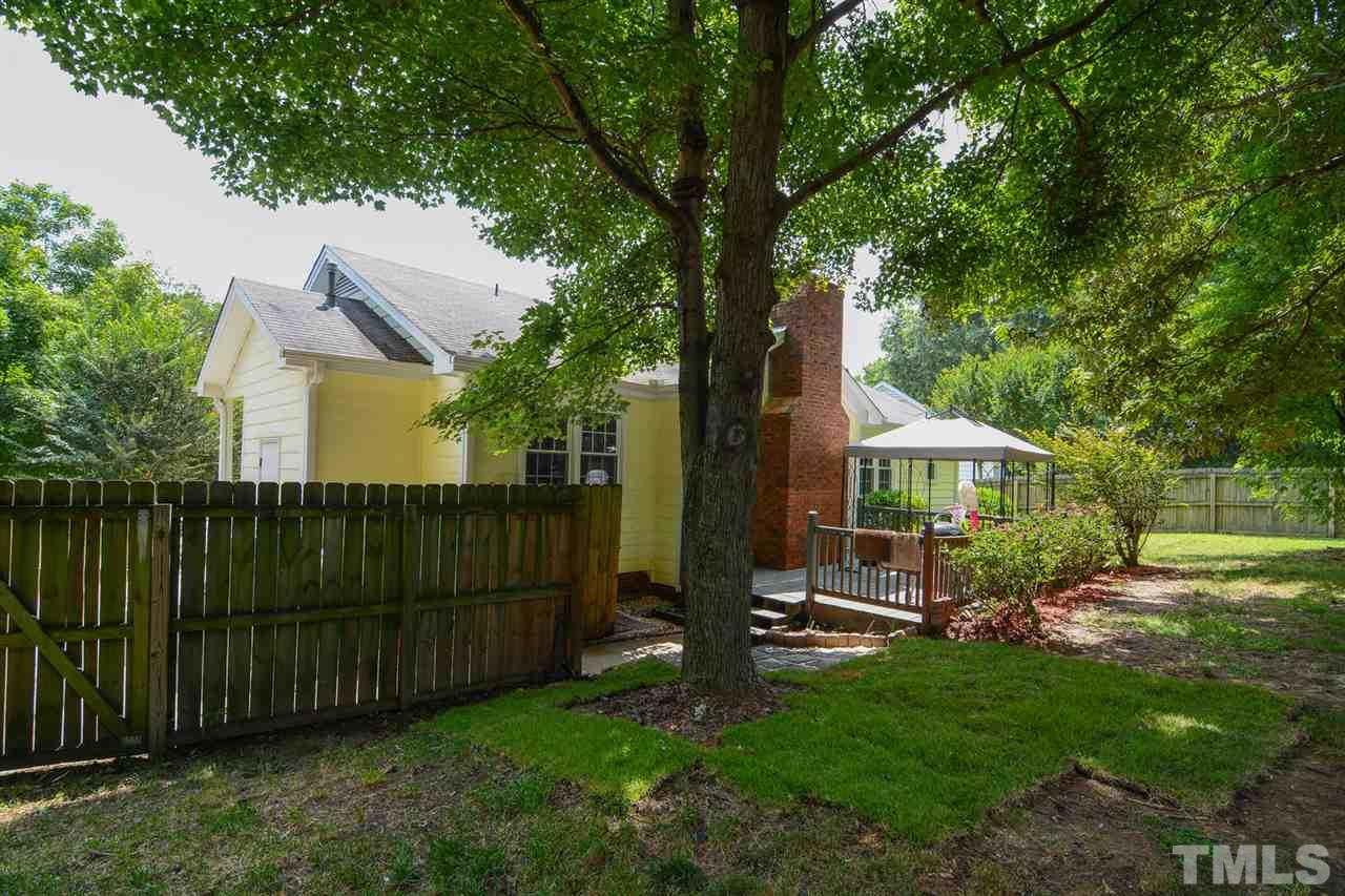 2004 Bason Court Raleigh, NC 27609 - Photo 5 of 25