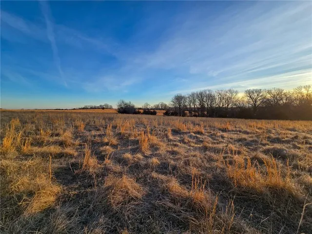 $500,940 | 198th Road, Holton, KS 66436