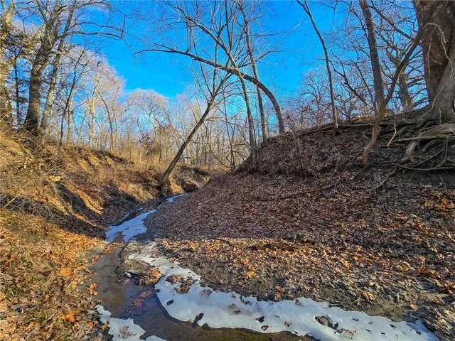 $500,940 | 198th Road, Holton, KS 66436