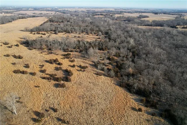 $500,940 | 198th Road, Holton, KS 66436