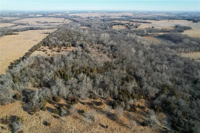 $500,940 | 198th Road, Holton, KS 66436