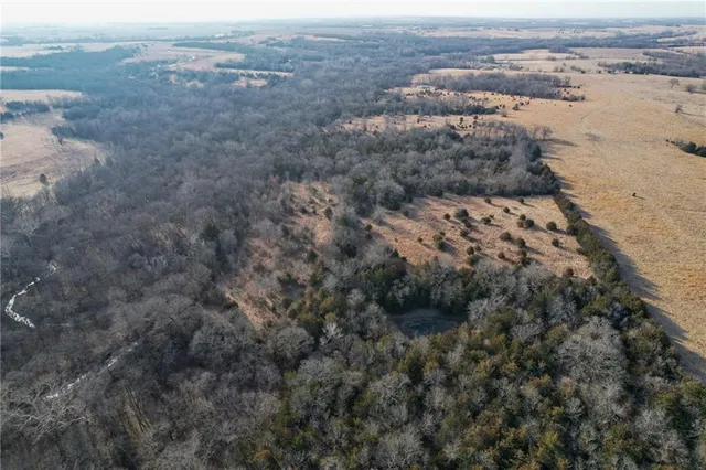 $500,940 | 198th Road, Holton, KS 66436