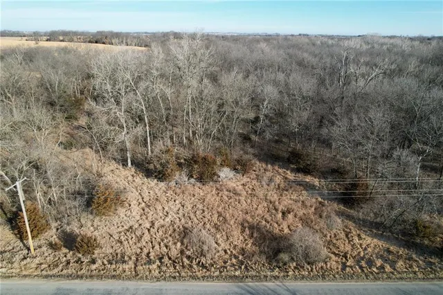 $500,940 | 198th Road, Holton, KS 66436