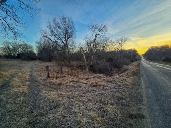 $500,940 | 198th Road, Holton, KS 66436