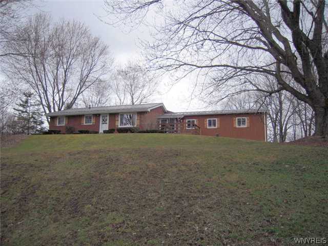 2822 Two Rod Road Marilla, NY 14052 - Photo 1 of 1 Exterior Front