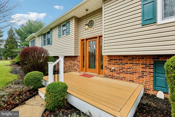 $475,000 | 21306 Old York Road, Parkton, MD 21120