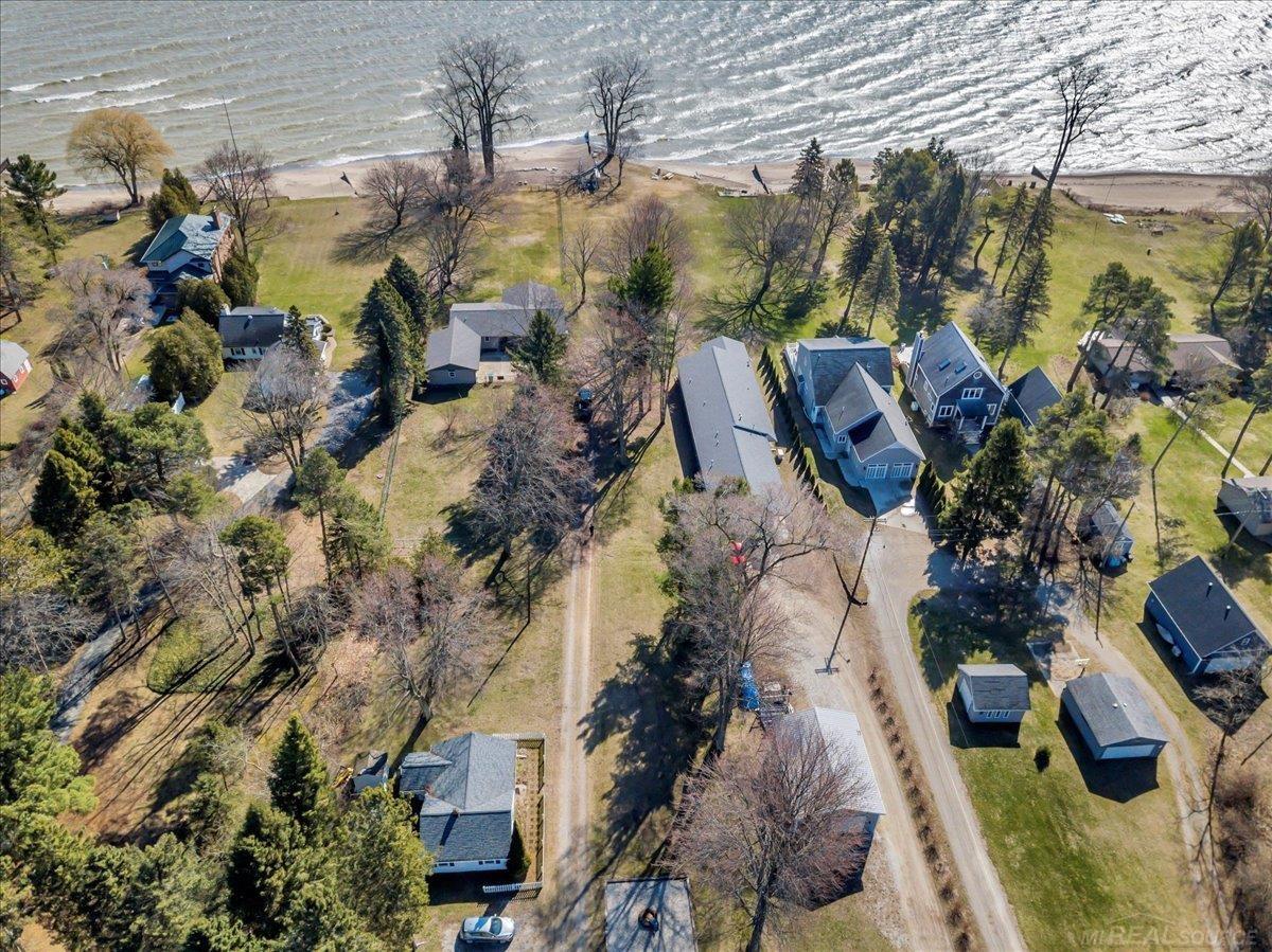 8169 Lakeshore Road Lexington, MI 48450 - Photo 14 of 14