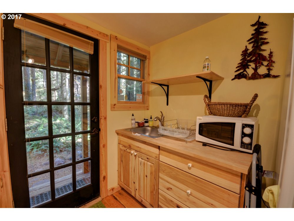 75940 Road 27 Rhododendron, OR 97049 - Photo 19 of 28 Gallery Image 19