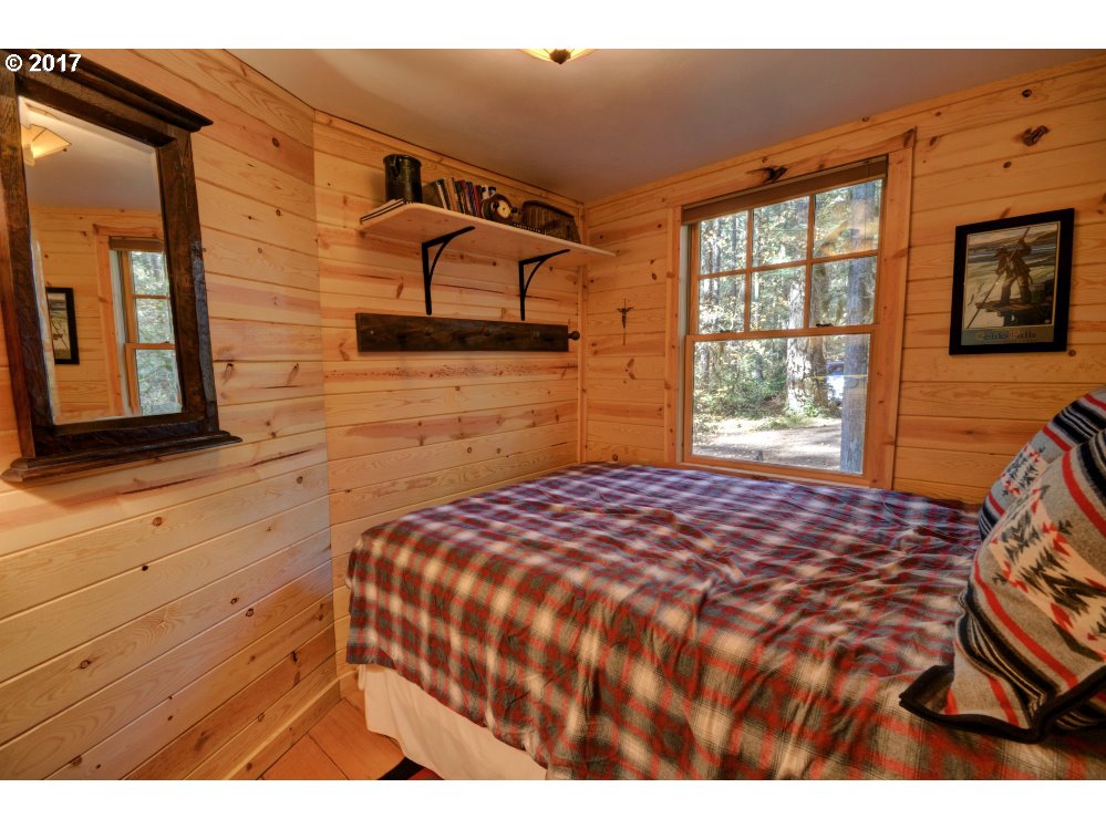 75940 Road 27 Rhododendron, OR 97049 - Photo 20 of 28 Gallery Image 20