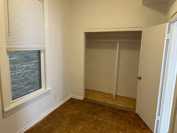 $1,900 | 2139 North Karlov Avenue, Unit 2, Chicago, IL 60639