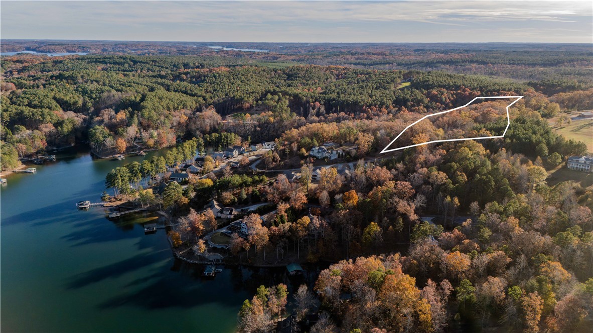 132 Sweetwater View Road Seneca, SC 29672 - Photo 3 of 16