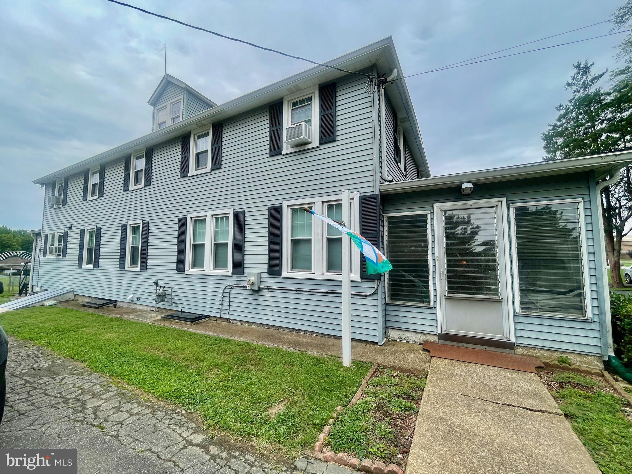 2526 Ebright Road Wilmington, DE 19810 - Photo 2 of 6