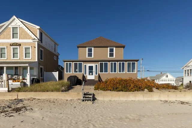 $1,395,000 | 229 Atlantic Avenue, Wells, ME 04090