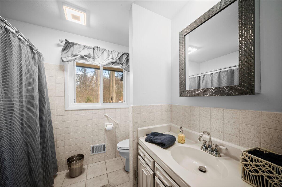 14815 Cross Lane Spring Lake, MI 49456 - Photo 13 of 31 12-DSC_7897