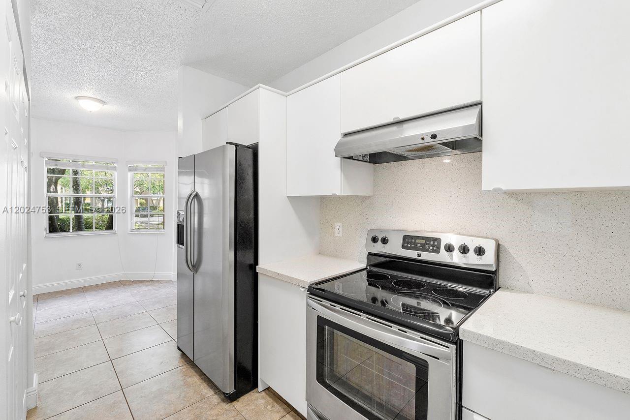 16035 Emerald Cove Road Weston, FL 33331 - Photo 24 of 36
