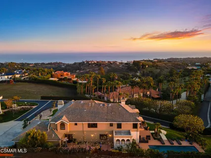 $5,799,999 | 5810 Zumirez Drive, Malibu, CA 90265