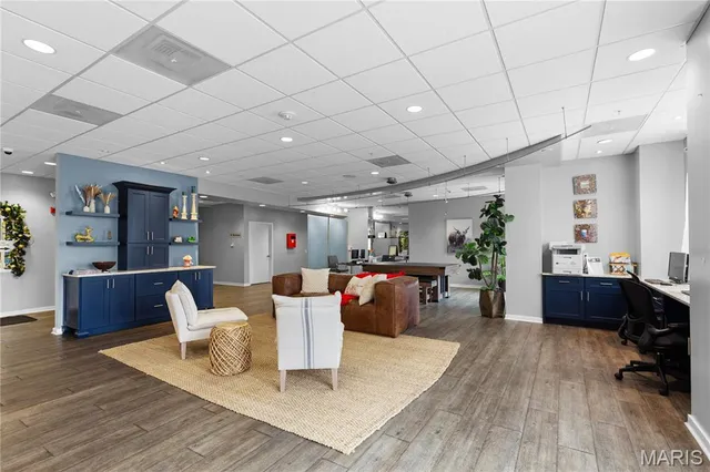 $263,500 | 200 South Kirkwood Road, Unit 320, Kirkwood, MO 63122