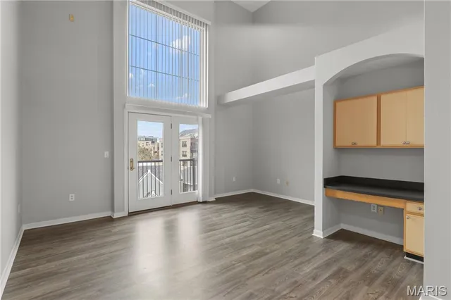 $263,500 | 200 South Kirkwood Road, Unit 320, Kirkwood, MO 63122