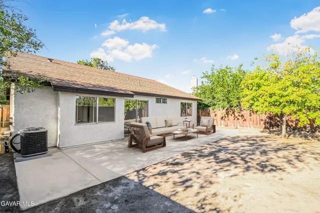 $499,990 | 2733 Coria Place, Palmdale, CA 93550