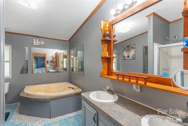 $230,000 | 495 Courtney Lane, Canton, NC 28716