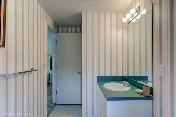 $3,500 | 1 Ledge Road, Newport, RI 02840