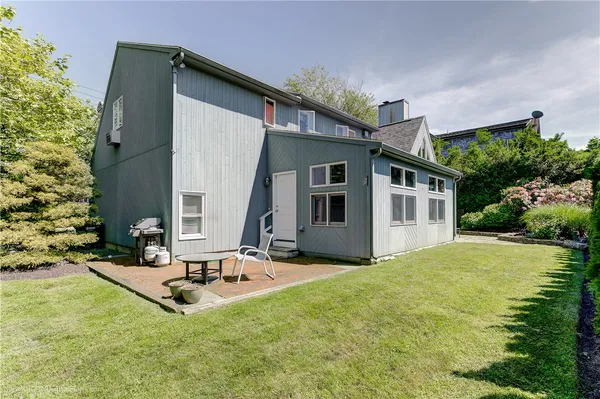 $3,500 | 1 Ledge Road, Newport, RI 02840