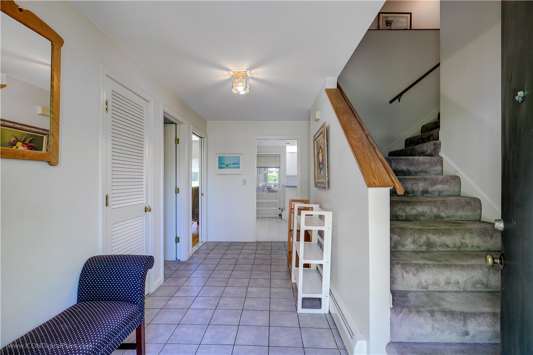 1 Ledge Road Newport, RI 02840 - Photo 3 of 30