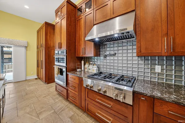 $975,000 | 7515 Toscana Court, Granger, IN 46530