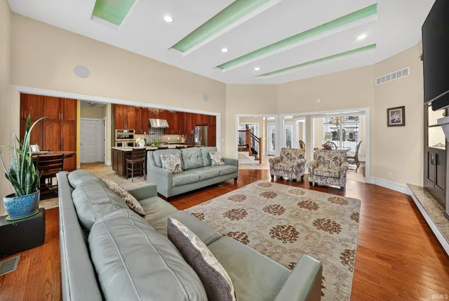 $1,359,000 | 7515 Toscana Court, Granger, IN 46530