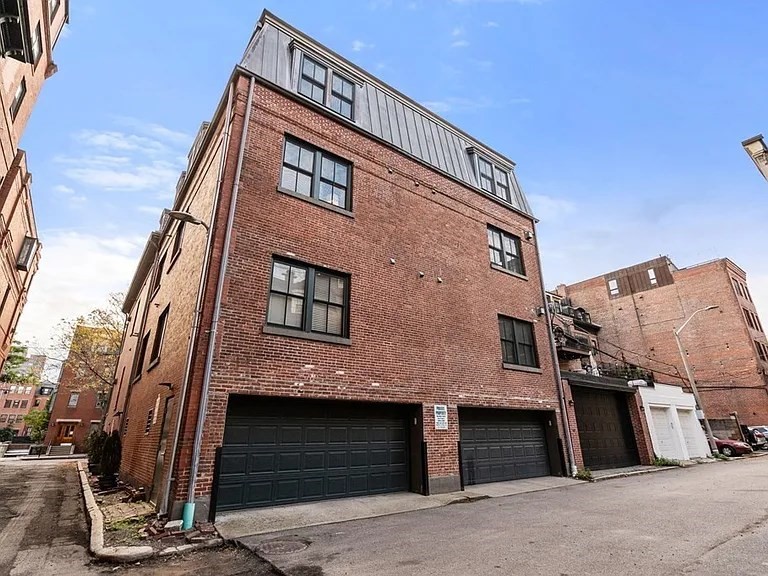 17 Worcester Street, Unit 9 Boston, MA 02118 - Photo 16 of 18 a front view of a house
