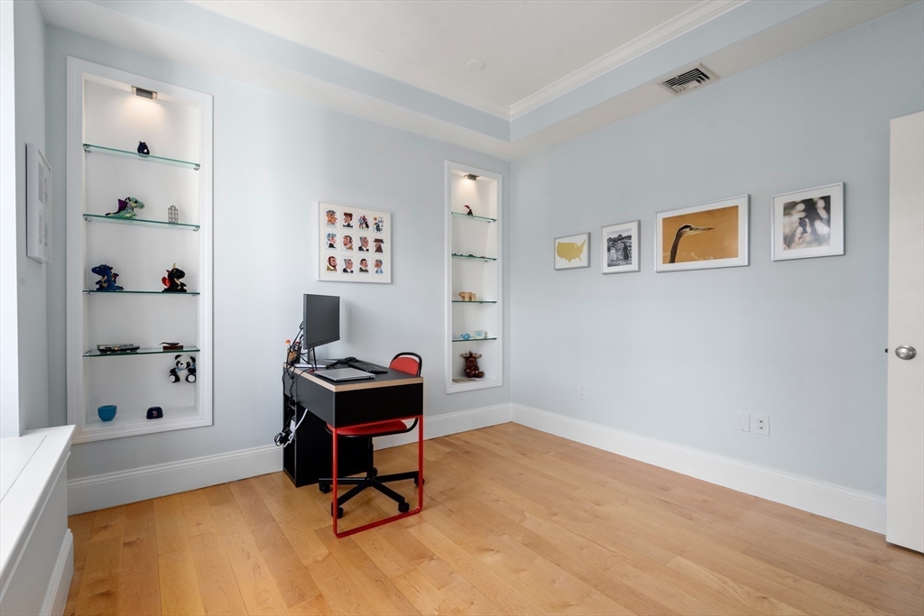 17 Worcester Street, Unit 9 Boston, MA 02118 - Photo 7 of 18 a view of a workspace with furniture