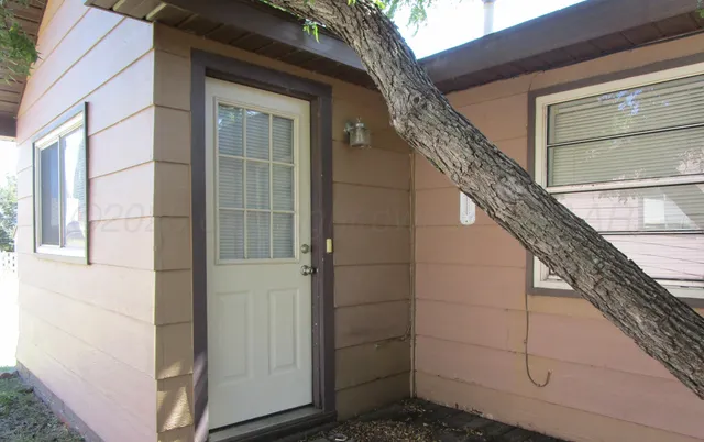 $700 | 717 Stevenson Street, Borger, TX 79007