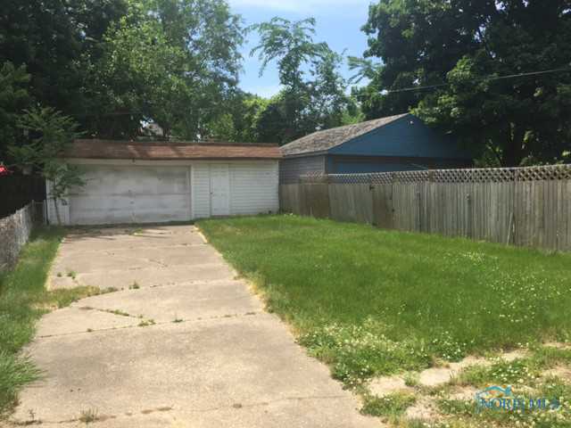 1729 Loxley Road Toledo, OH 43613 - Photo 4 of 10 Gallery Image 4