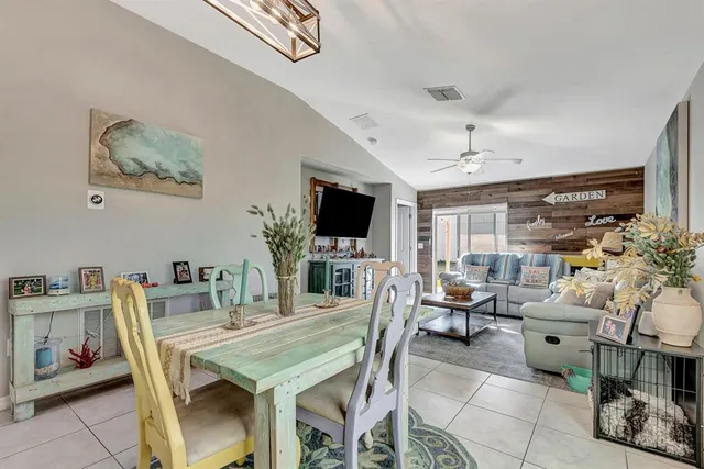 $317,000 | 5104 Dandelion Street, Apollo Beach, FL 33572